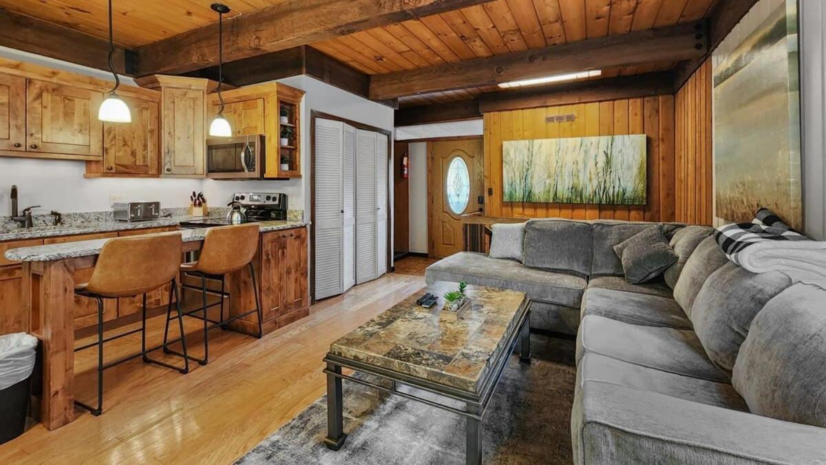 Cozy 2 Bedroom Condo In Town Walk To Main St Skiing Breckenridge Exterior photo